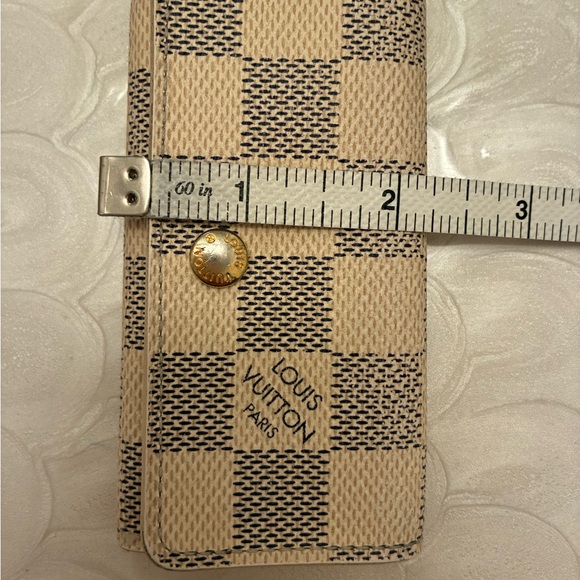 Louis Vuitton Damier Azur Multicles 4 Key Holder - Picture 4 of 13